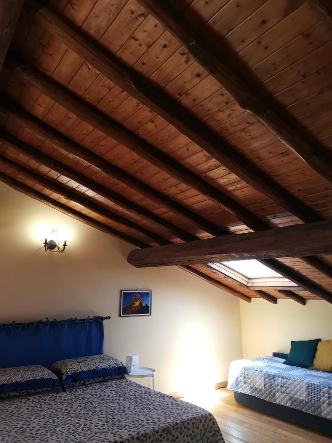 Villa Rosa Etna Apartments Zafferana Etnea Exterior foto